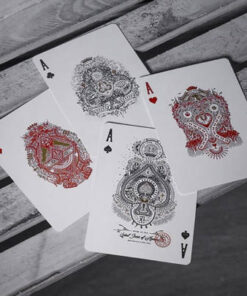 Alternative view of Jeu Contraband