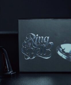 Alternative view of Bague dans la cloche (Ring in the Bell)