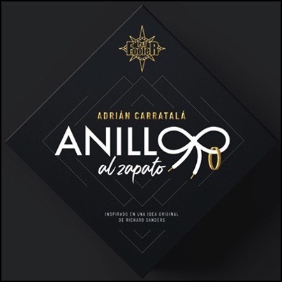 5588-ring-to-shoelace-adrian-carratala